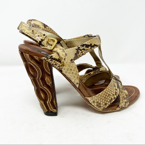 Miu Miu Shoes - MIU MIU Snake Skin Wooden Carved Heeled Shoes in Size 9